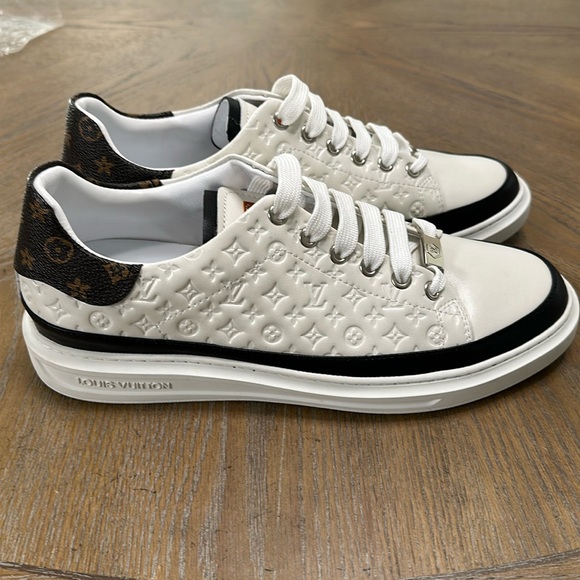 Louis Vuitton shoes Cream black brown Sz 8.5 US / Sz 42 EU - Picture 1 of 5